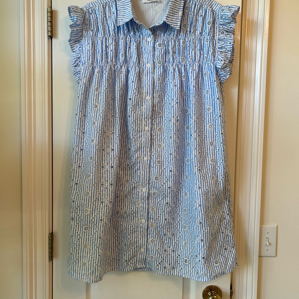 Avara Gentry Dress Size Medium
